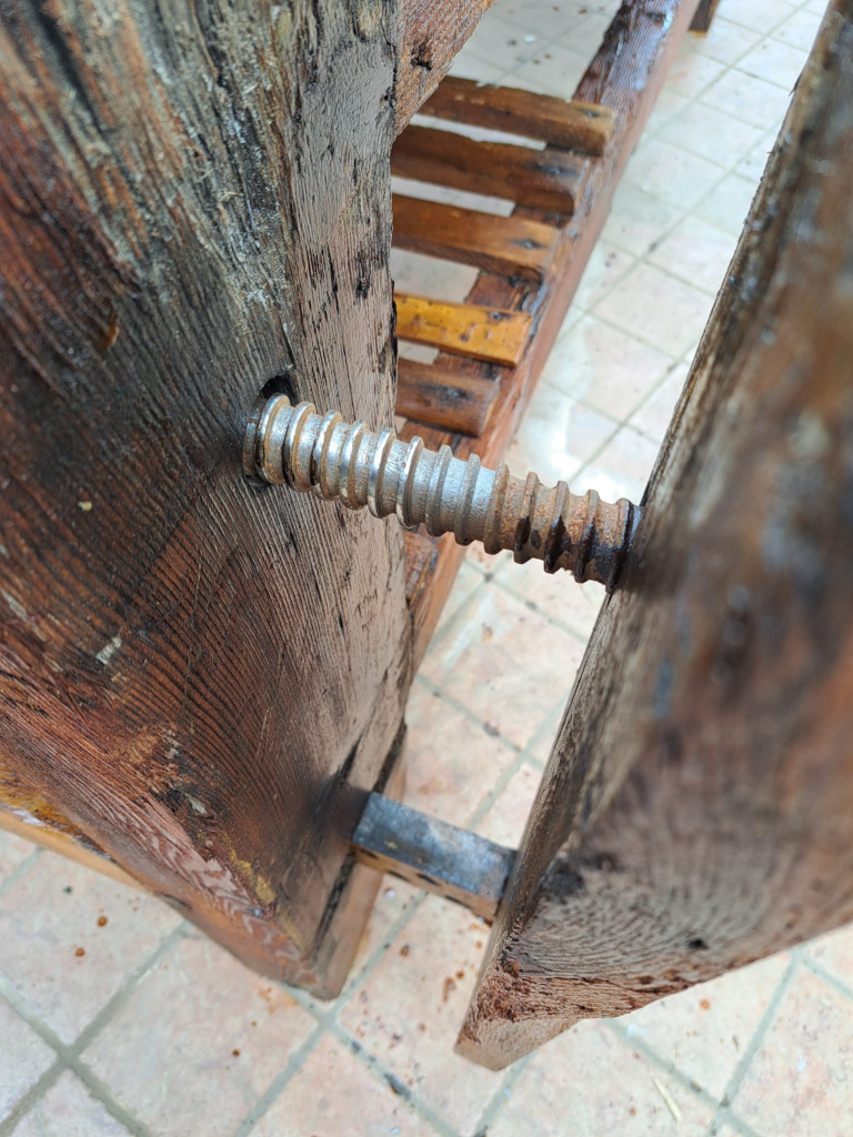 antico-banco-lavoro10
