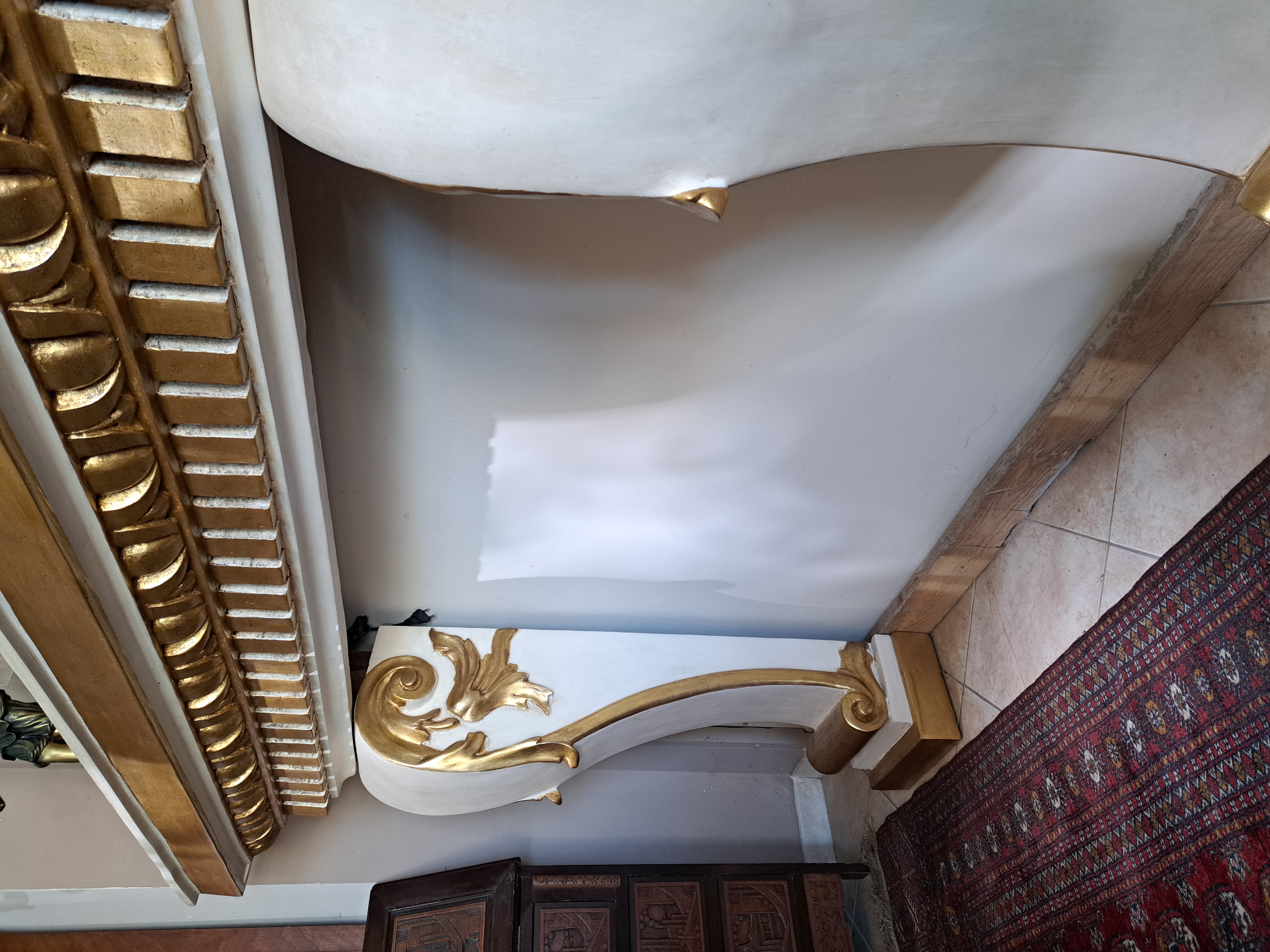 Cornice