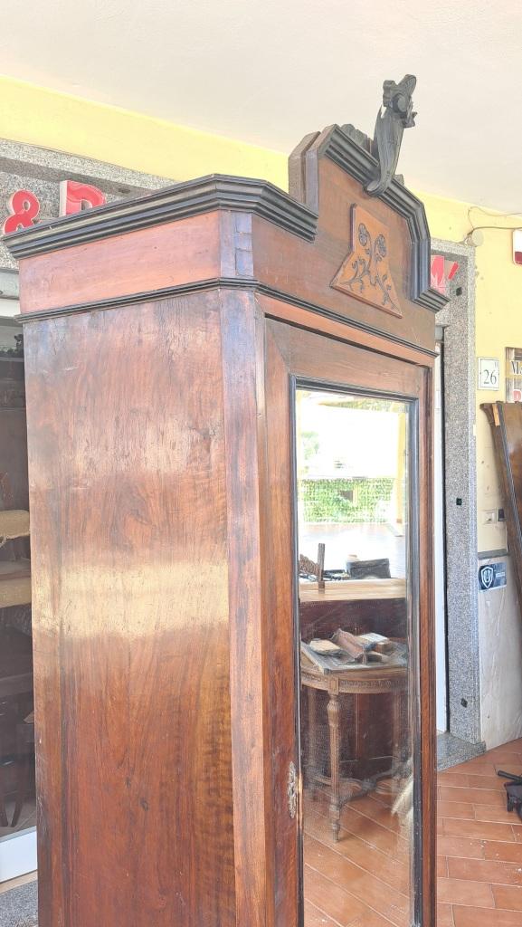 armadio italiano noce