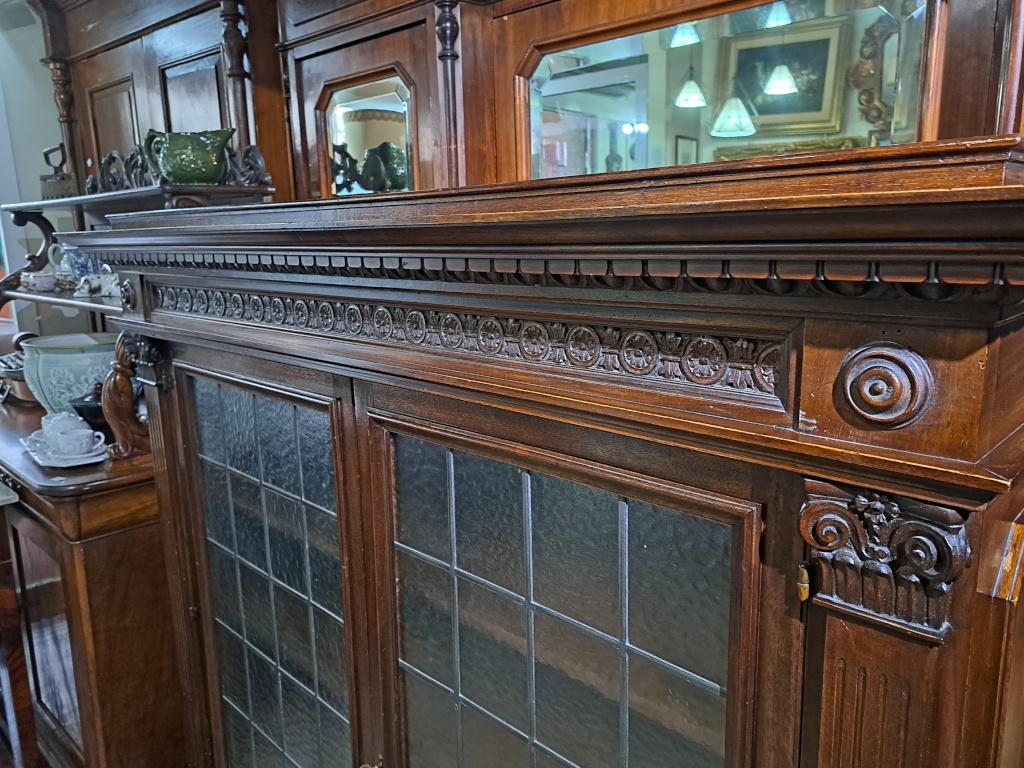 credenza neoclassica