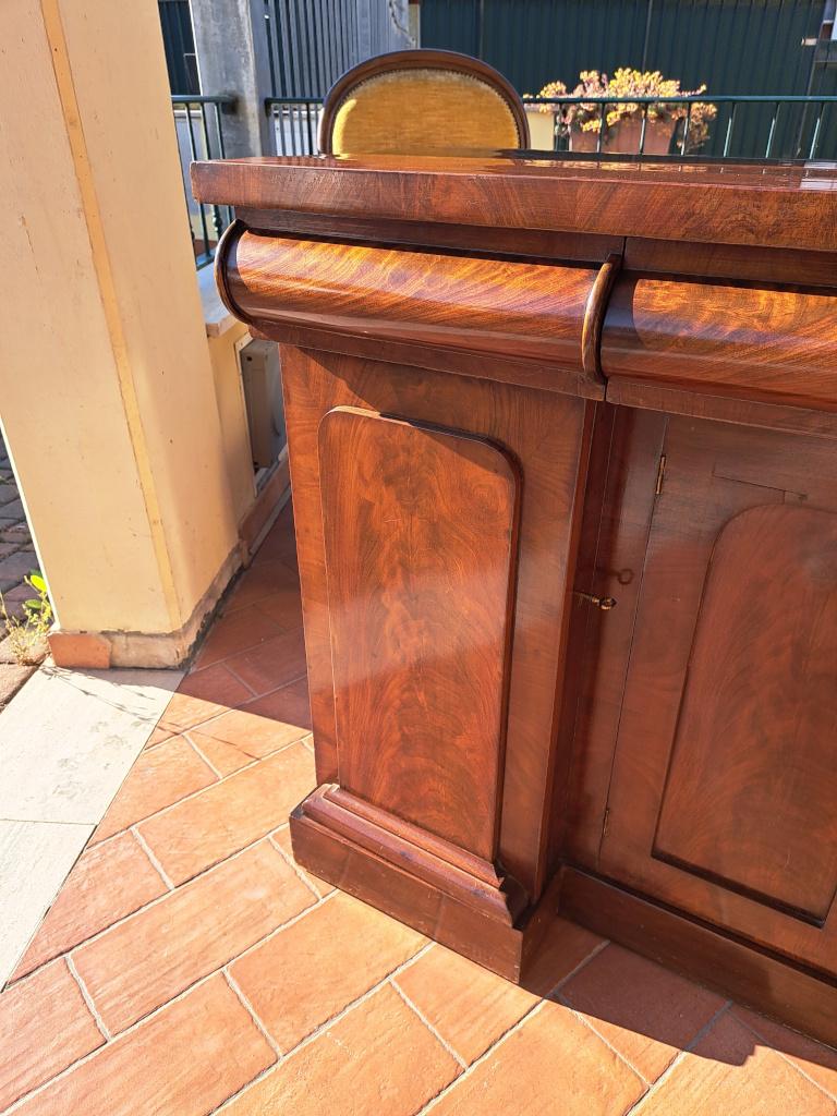 servante  inglese vittoriana