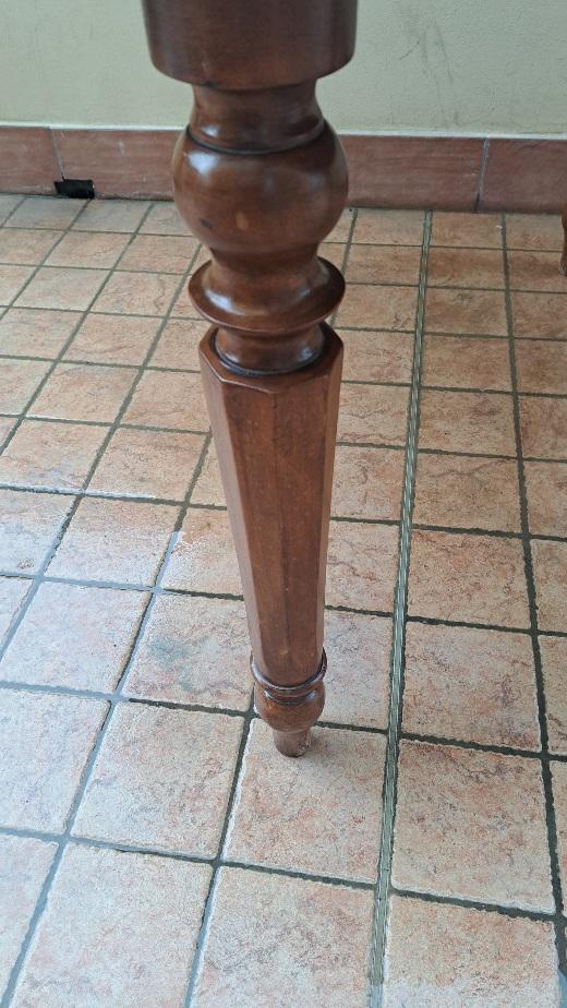 Tavolo italiano ovale