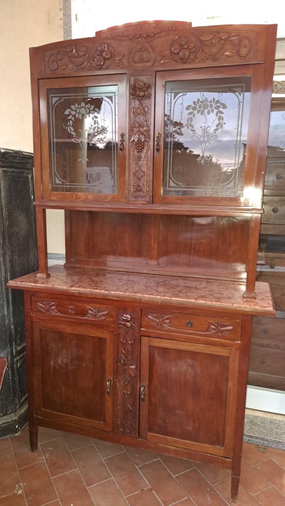 Credenza