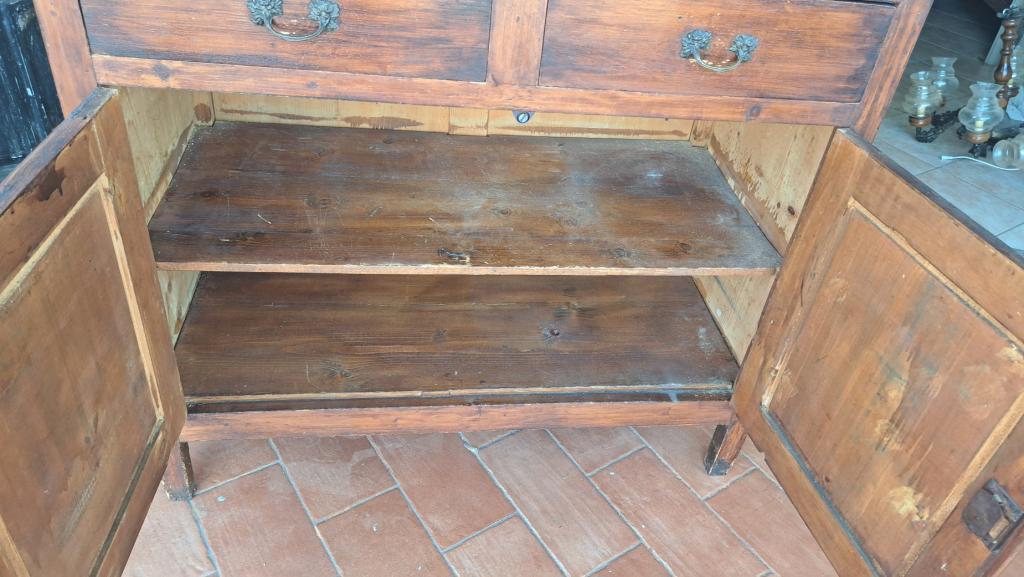 Credenza