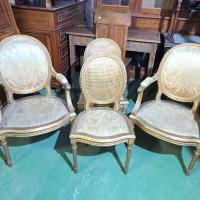 salottino liberty dorato