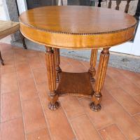 tavolinetto tondo salotto